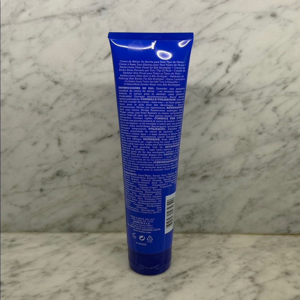 Kiehl's Close Shaver’s Squadron Shaving Cream - Picture 2 of 2